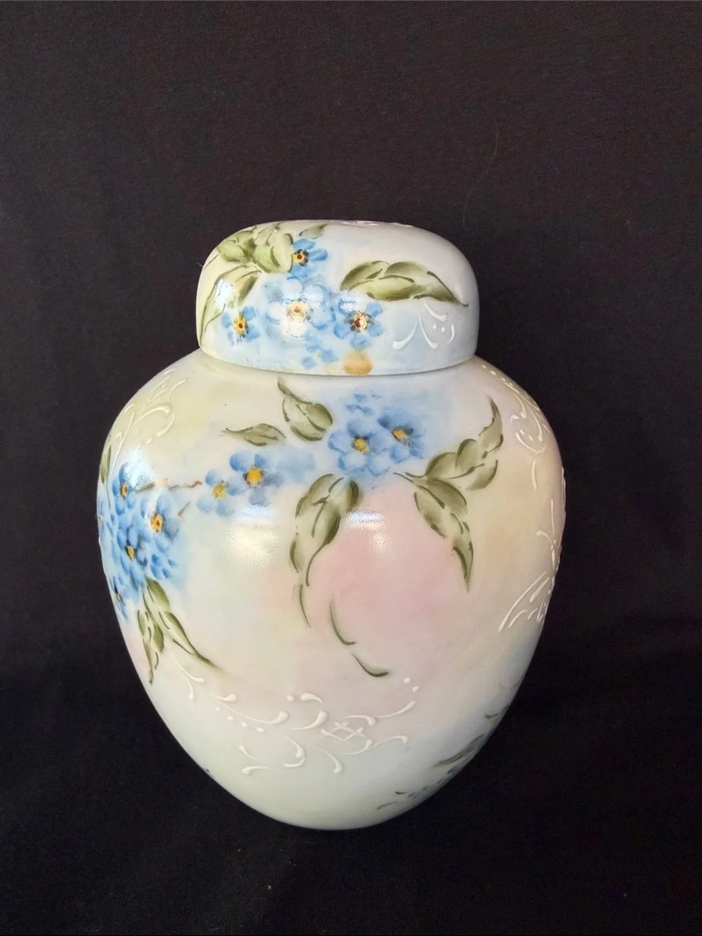 Hand painted Helen Peiffer covered jar